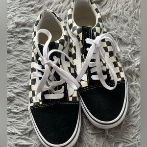 Vans old skool checkered size 8